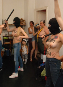 Femen studio preparation