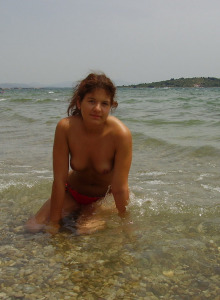 Sexy gf Katarina on vacation on the beach