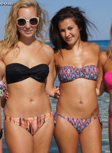 Amazing Yasmin and her girlfriends are sexy in the sea with the teasing bikinis on