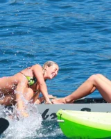 Exciting candid blonde ass in pink micro bikini